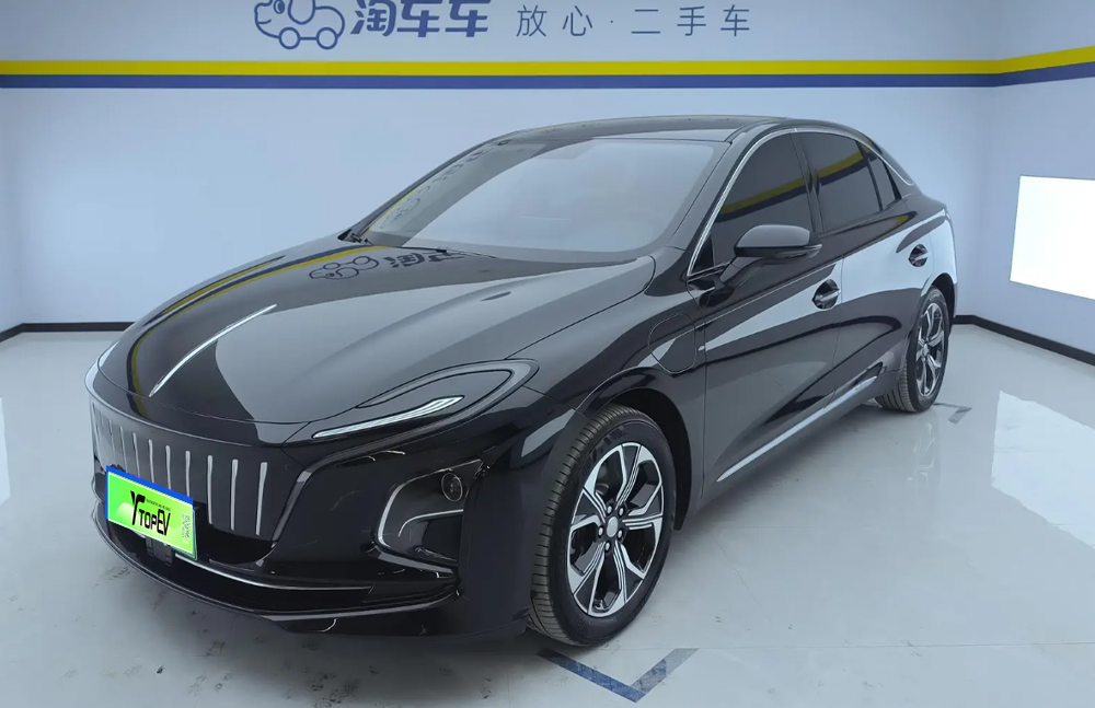 Used Hongqi E-QM5